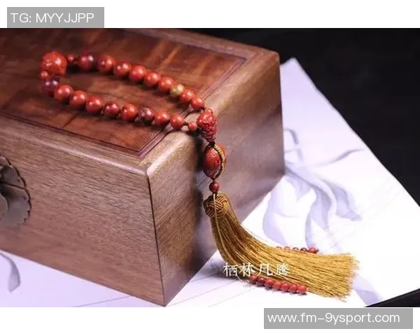 少林足球灵感设计的樱花玛瑙项链展现独特魅力与文化底蕴 少林足球灵感设计的樱花玛瑙项链展现独特魅力与文化底蕴
